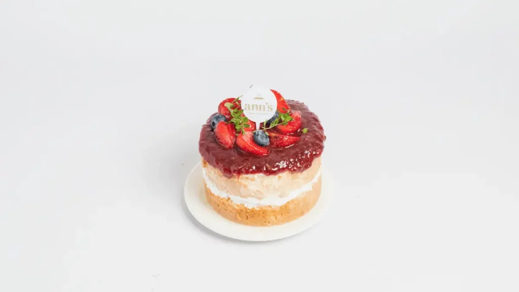 kue nuansa merah putih