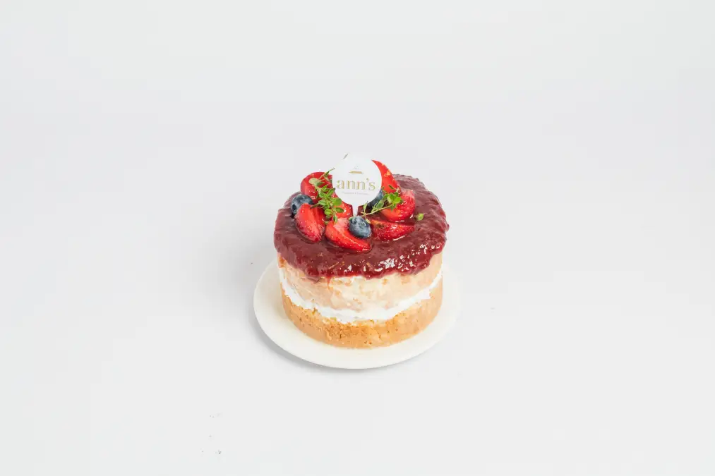 Kreasi Tres Leches Red Berry Ann;s