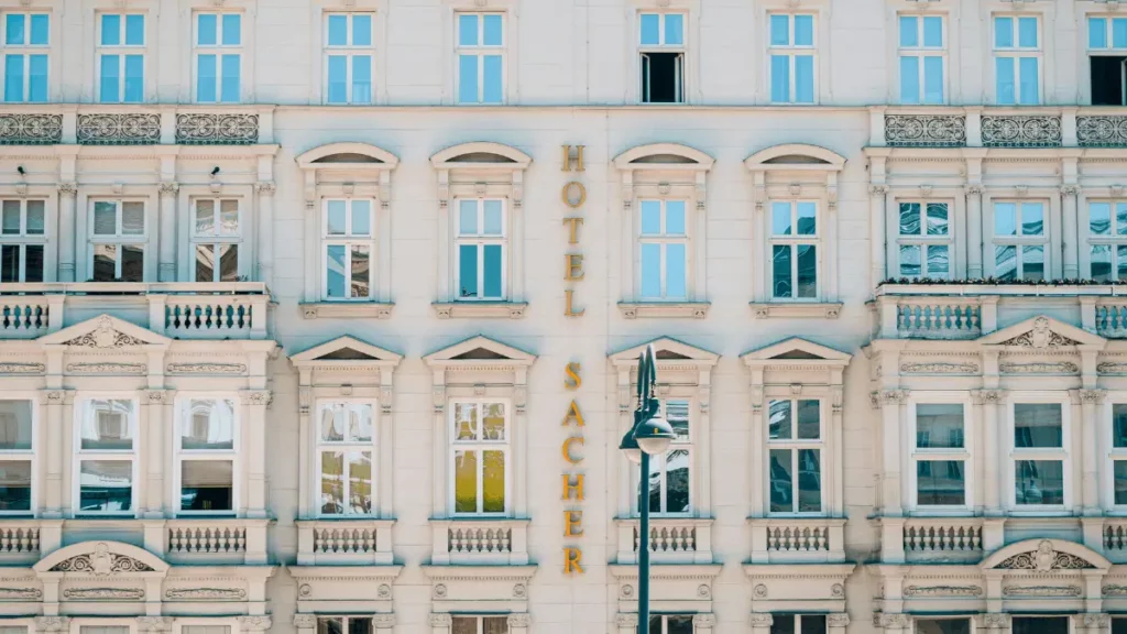 hotel sacher salah satu toko kue ikonik