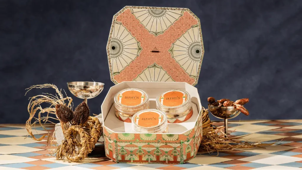 Hampers lebaran eksklusif dengan 3 cookies