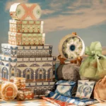 Grouping hampers lebaran premium with merchandise and cookies