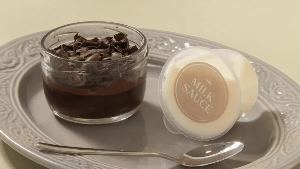 puding cokelat menjadi hadiah makanan kekinian